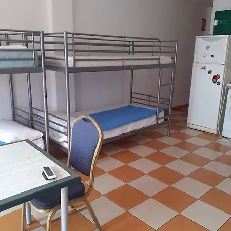 Hostel Tenerife Alberge Juvenil Лос Кристианос